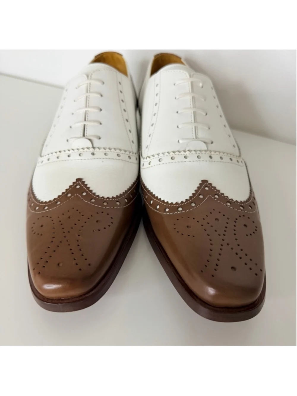 UNDANDY white brown